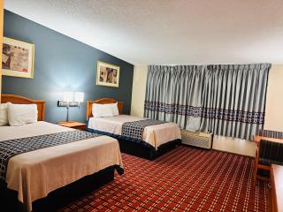 Regency Inn Hudson - Hudson - 2