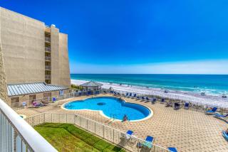 Beach House Condominiums C303 - Beachfront with Pool, WiFi, & Beach Service - 7