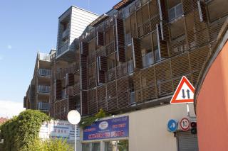 Slunný dvoupokojový apartmán v centru s nejkrásnějším výhledem v Harrachově a soukromým parkováním v garáži - by Relax Harrachov - Harrachov - 8