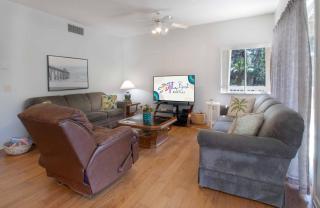 601 Barrington Park - 8