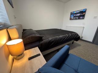 Gate Lodge - Private En-suite rooms, Kings Lynn, central location - 4
