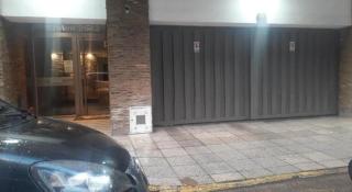 Depto 2 amb zona centro con cochera Solo familias - 7