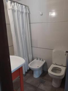 Depto 2 amb zona centro con cochera Solo familias - 4