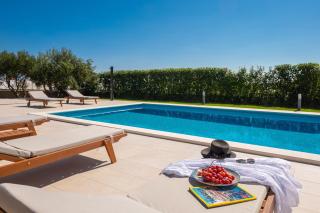 Villa Cvita Mit Großem Pool In Der Nähe Von Split Und Trogir - Rudine - 5