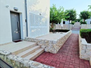 Residence-Apartment-Giuliano-Punta Skala - Petrčane - 3