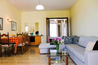 Bakers House Two Bedroom Apartment, Where Every Moment Becomes A Memory - Gimari - 4
