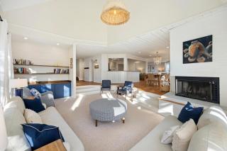 AV4-53: 4 53rd Avenue - 8