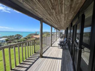Stanmore Bay Log Cabin - short walk to beach - Stanmore Bay - 1
