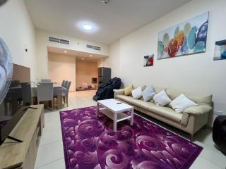 Luxury 1BHK Apartment in Ajman One - Ajman - 8
