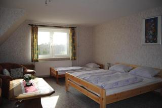 Ferienwohnung In Beliebtem Gästehaus Mit Fahrradverleih Und Brötchenservice - Windeby - 4