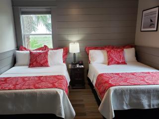 Harborwalk Lodge - Hitchcock - 2