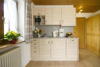 Ruhige Ferienwohnung , Kostenloser Parkplatz - Reit im Winkl - 3