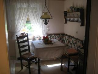 Große Ferienwohnung Mit Balkon Und Garten - Steinen - 5