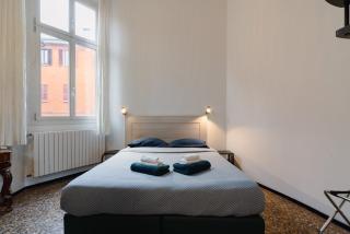 Palazzo Rialto Antique - 7