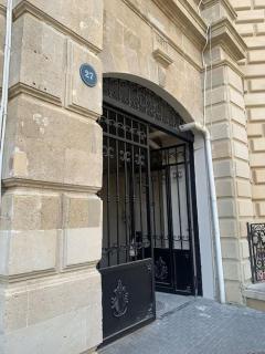 Lux Historical Apartment Baku - Baku - 3