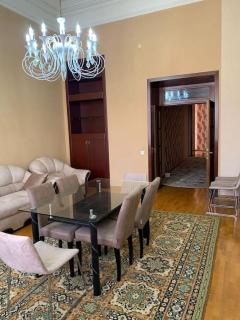Lux Historical Apartment Baku - Baku - 2