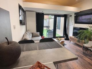 Welcome Home - Longvic - 1