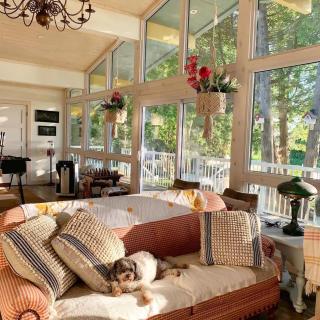 Bright & Spacious Chalet on Lake Huron - Private - Wiarton - 0