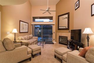 AZ Nirvana 3 BR Townhome Pool Scottsdale - 7