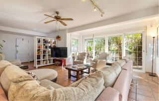 Stunning Home In El Campello - El Campello - 7