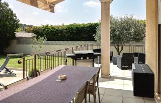 3 Bedroom Gorgeous Home In Montfrin - 9