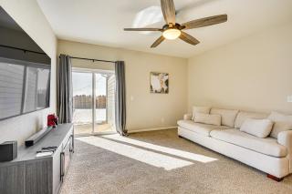 Hike, Sightsee and Explore Home in Colorado Springs - Fountain - 7