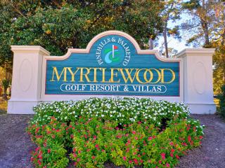 FREE Tickets! Stay-N-Play-1st floor-Golfing-Minutes to beach - 0