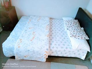 London's B& B - Hornchurch - 4