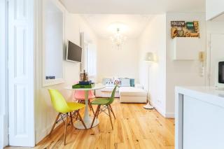 Campo de Ourique Modern Bright Apt with Office - Lissabon - 0