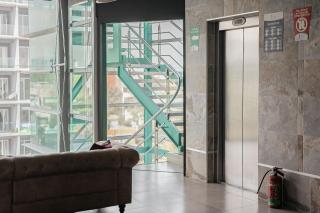 Luxury hostel shared mixed room - 7