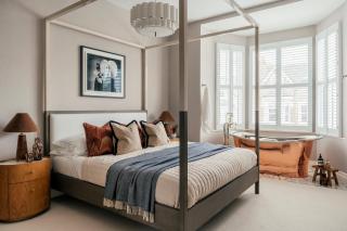 The Luxury Wimbledon Townhouse - 3