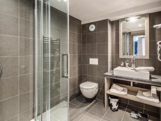 Appartement moderne avec cheminée, parking et Wi-Fi, Courchevel - FR-1-563-7 - Courchevel - 4
