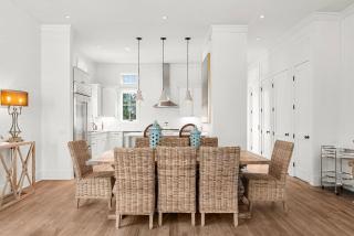 Southern Seaside Cottage and Carriage House - Inlet Beach - 3