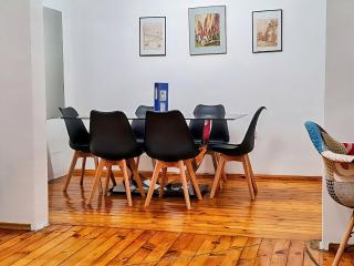 Top Center Vasil Levski 2BDR ACC Apartment by SofiaLuxRentals - 1