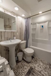 Adorable 2 BD 1 BTH Home Minutes Away from Gonzaga - Spokane - 4