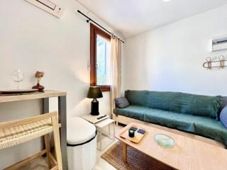 Lou Miradou 2 - Vieux village médiéval, Cosy, Clim, 2 personnes - Miramas - 1