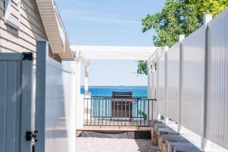 Million Dollar Views Bayshore Beach House with Opt RV Pads & More - Cedar - 2