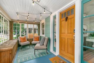 Peterson Retreat - Hot Tub, Bikes, Old Town - 0