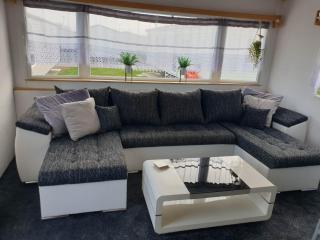 Colorado Caravan Hire at Skipsea Sands Holiday Park - Barmston - 7