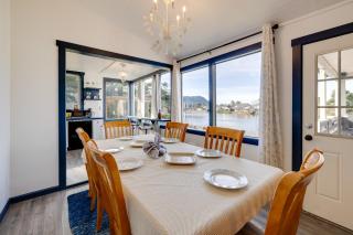 Fire Pit and River View Vintage Stay in Seaside! - 3