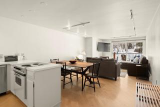 Southpoint 2D, Prime Access to Aspen Mountain, 2 BED - 2 BATH with Stunning Mountain Views - 3