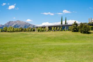 Lakeview Wanaka by Sotheby's Luxury Rental Homes - Wanaka - 1