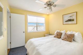 Pure Michigan at Pine Lake - Swim, Boat, Fun! - 3