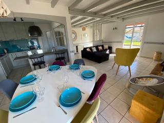 Maison familiale avec piscine chauffée - Saint-André-de-Cubzac - 8