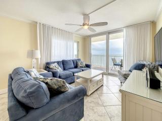 Oceanfront Condo Sleeps 6 Walk To Beach Pool - Clearwater Beach - 4