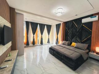 Luxury 2 bedroom - 6