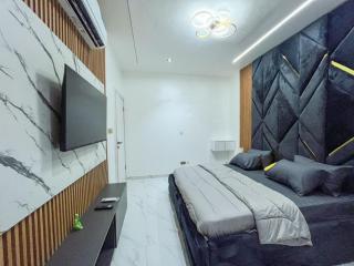 Luxury 2 bedroom - Lekki - 1