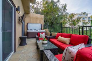Luxury Modern w/ Great LA Views - Woodland Hills - 7