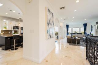 Luxury Modern w/ Great LA Views - 5