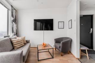 Come in! - "Topaasi 3" Magnificent 1bd studio above the skies in heart of Tampere next to Nokia Arena! - Tampere - 2